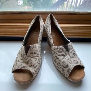 Toms Wedges
